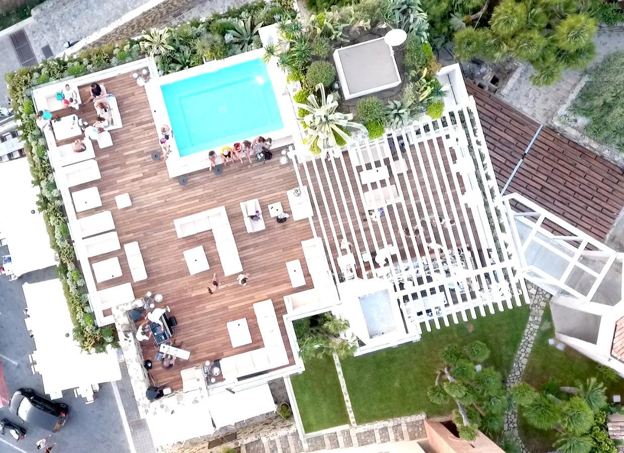 Ngonia Bay Boutique Hotel 밀라초 외부 사진