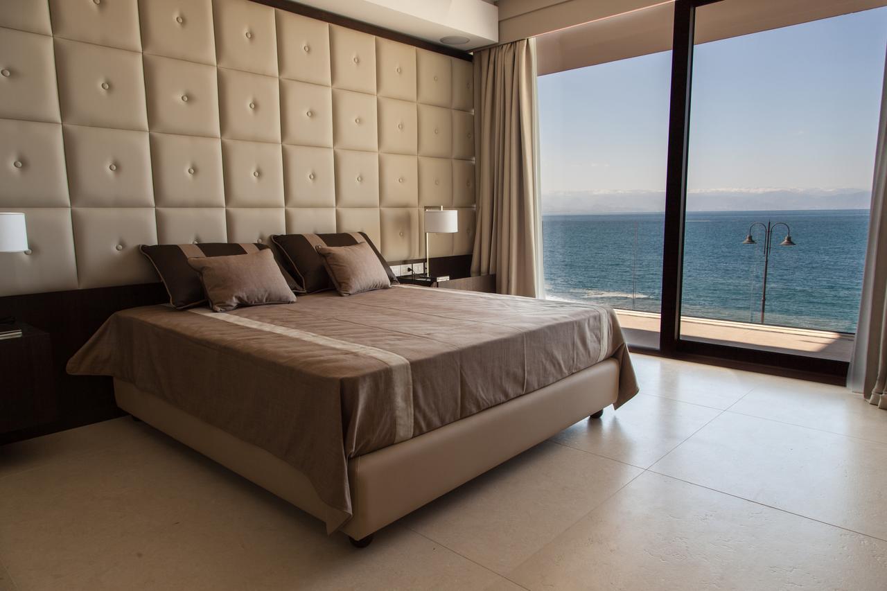 Ngonia Bay Boutique Hotel 밀라초 외부 사진