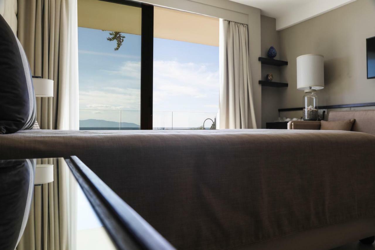 Ngonia Bay Boutique Hotel 밀라초 외부 사진