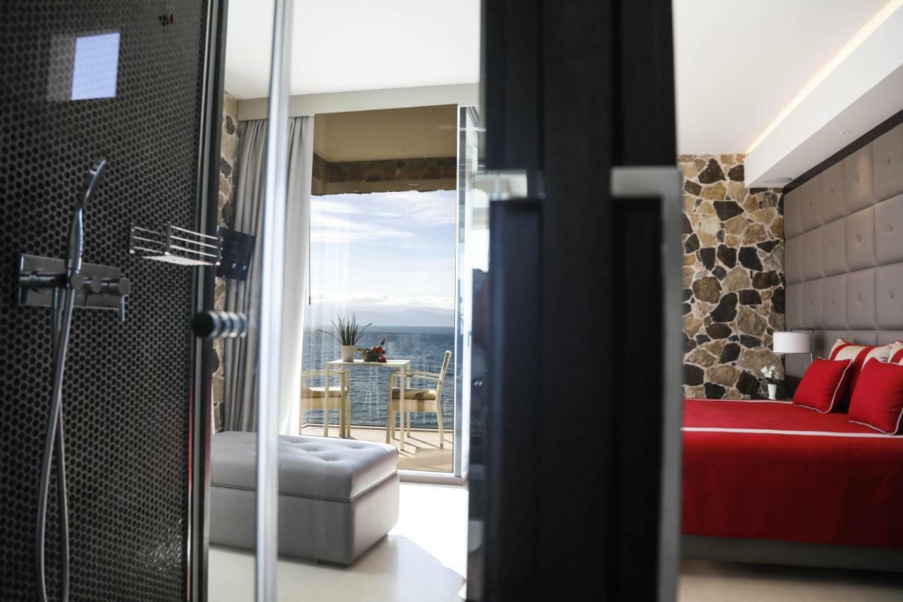 Ngonia Bay Boutique Hotel 밀라초 외부 사진