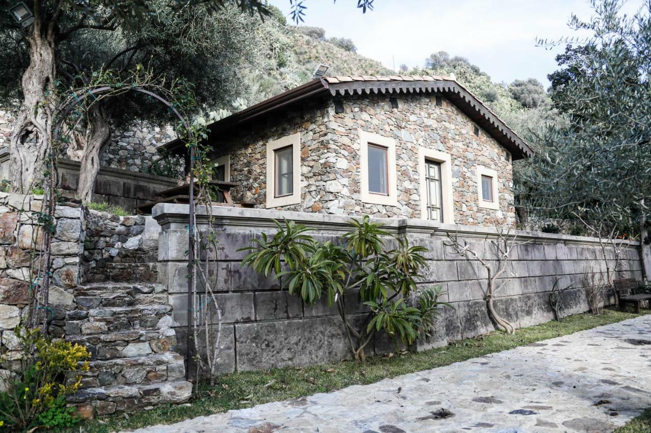 Ngonia Bay Boutique Hotel 밀라초 외부 사진